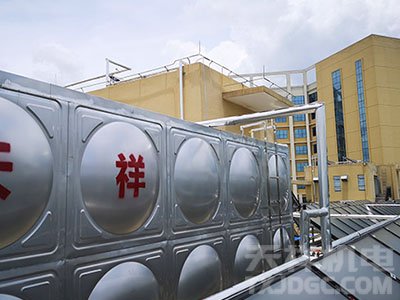 医院太阳能热水工程